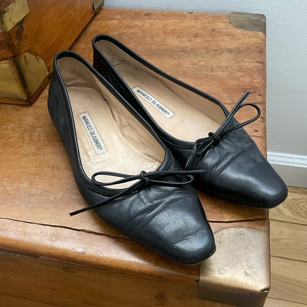 Manolo Blahnik pointed ballet flats